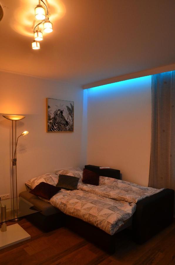 Appartamento Vega - Free Parking - Self Checkin Graz Esterno foto