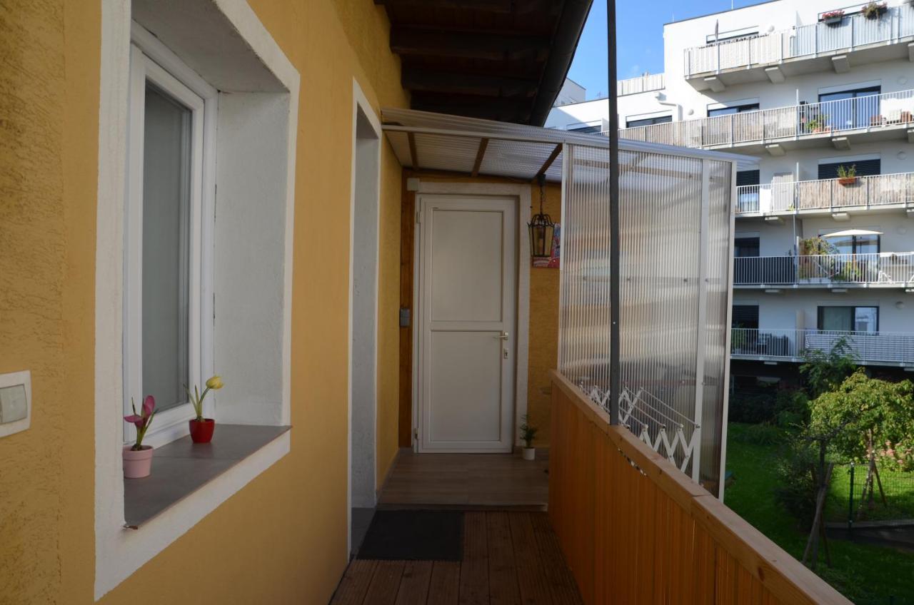 Appartamento Vega - Free Parking - Self Checkin Graz Esterno foto