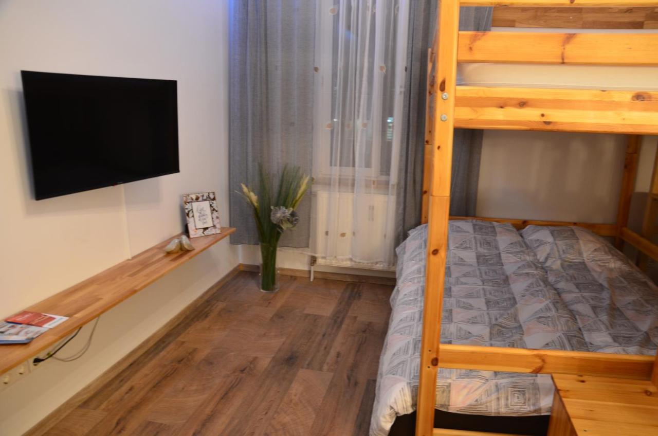 Appartamento Vega - Free Parking - Self Checkin Graz Esterno foto