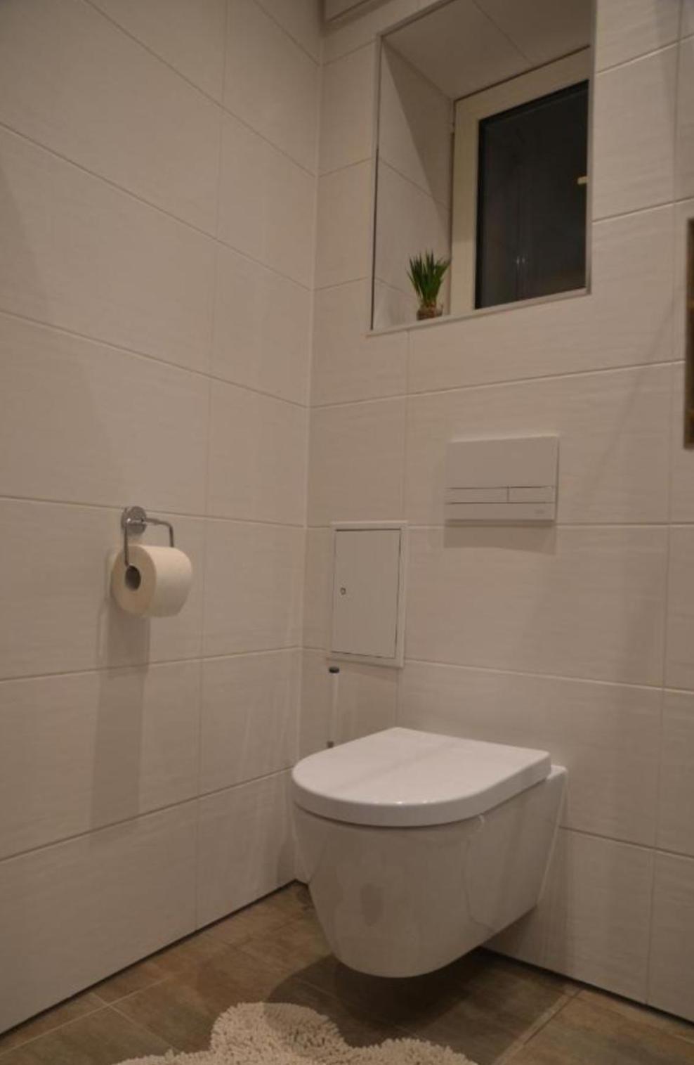 Appartamento Vega - Free Parking - Self Checkin Graz Esterno foto